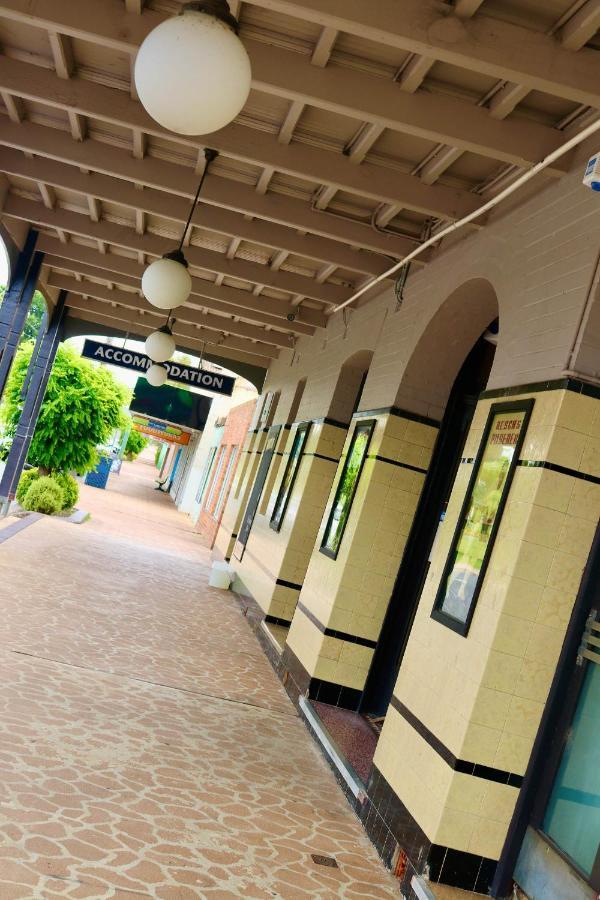 The Commercial Hotel Wallerawang Exterior photo